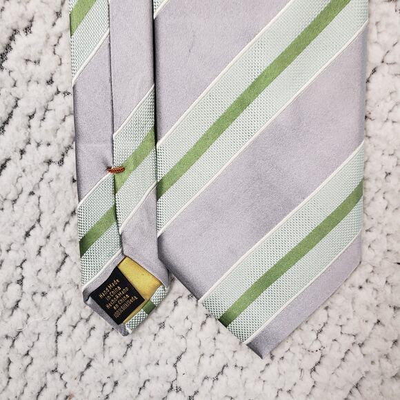 Donald Trump 100% Silk Tie OS Gray Green Stripe Power Office Siren - Picture 2 of 8